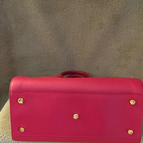 SAINT LAURENT
Small Sac De Jour - Picture 4 of 8